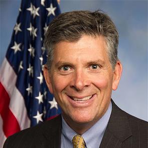 Darin LaHood headshot